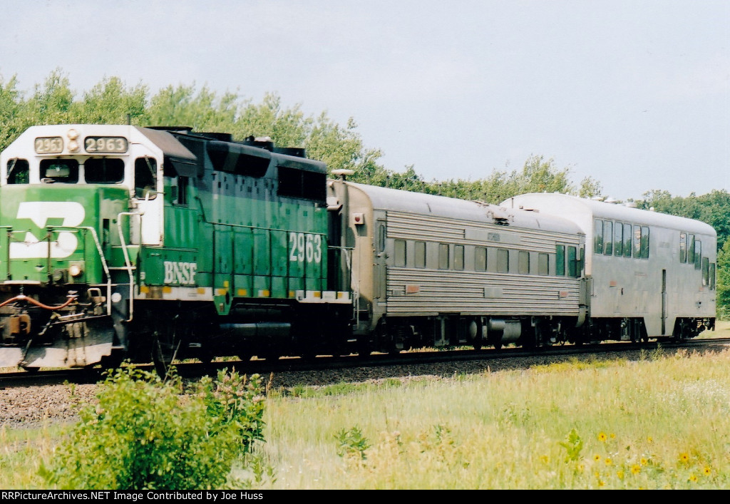 BNSF 2963 East